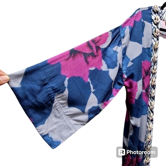 NWT SOFT SURROUNDINGS S/M Colorful Embellished Seashells Kimono Coverup Floral - Picture 6 of 13